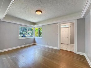 5050 1st Ave N in St. Petersburg, FL - Building Photo - Building Photo