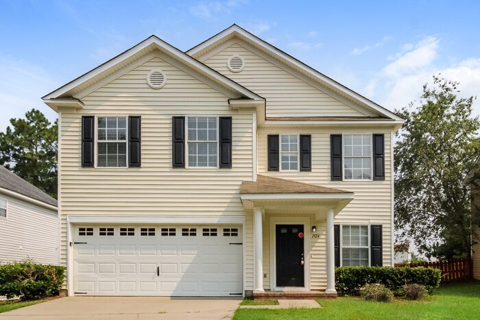 1924 Lake Carolina Dr in Columbia, SC - Building Photo