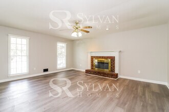 582 Abbington Ln in Douglasville, GA - Building Photo - Building Photo