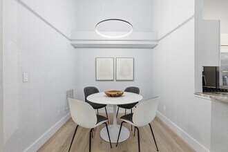 13810 Sutton Park Dr N, Unit 1532 in Jacksonville, FL - Foto de edificio - Building Photo