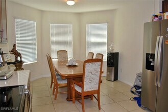1217 Santa Barbara Blvd N in Cape Coral, FL - Building Photo - Building Photo