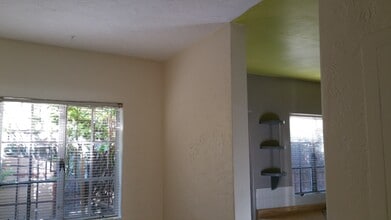 403 11th St SW, Unit 403 11th St SW in Albuquerque, NM - Building Photo - Building Photo