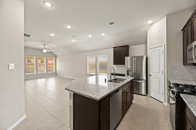 1330 Lakeside Crk Rd