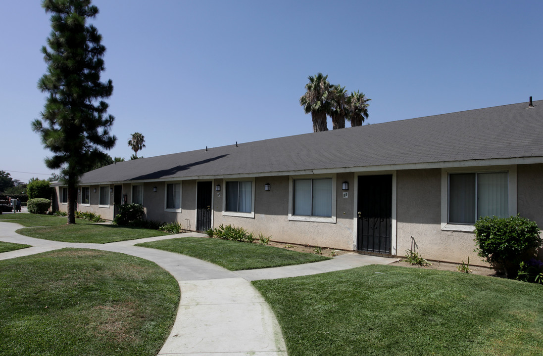 24581 Eucalyptus Ave in Moreno Valley, CA - Building Photo