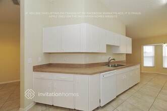 7761 Canterbury Cir in Lakeland, FL - Building Photo - Building Photo