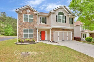 110 Parkway Dr in Fairburn, GA - Building Photo - Building Photo