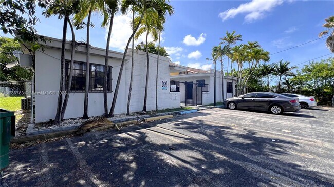 3711 NW 24th Ave in Miami, FL - Building Photo - Building Photo