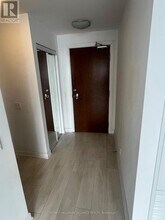 2220 Lake Shore Blvd W in Toronto, ON - Building Photo - Building Photo