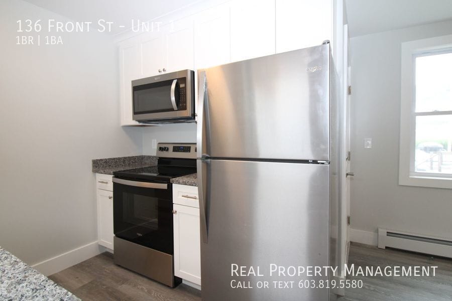 136 Front St, Unit Unit 1 in Exeter, NH - Building Photo