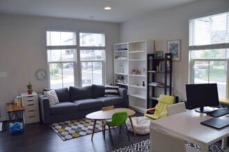 22277 Sims Ter in Ashburn, VA - Building Photo - Building Photo
