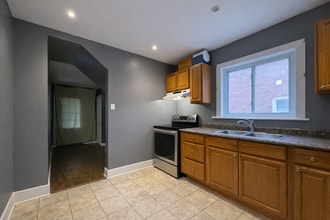 5321 Morrison St in Niagara Falls, ON - Building Photo - Building Photo