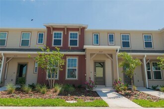 2037 Calm Soul Wy in Kissimmee, FL - Building Photo - Building Photo