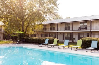 Reunion Apartments in Columbus, MS - Building Photo - Building Photo