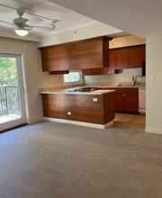 21 Craigside Pl in Honolulu, HI - Building Photo - Building Photo