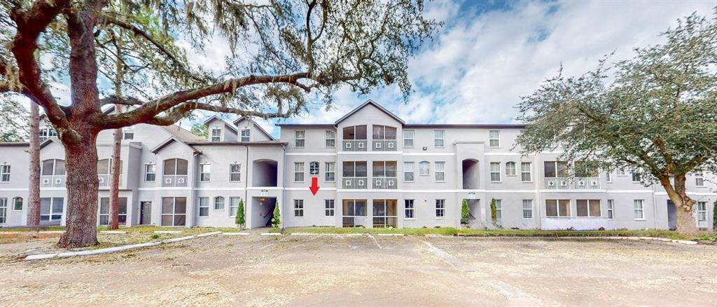 5041 Sunridge Palms Dr in Tampa, FL - Building Photo