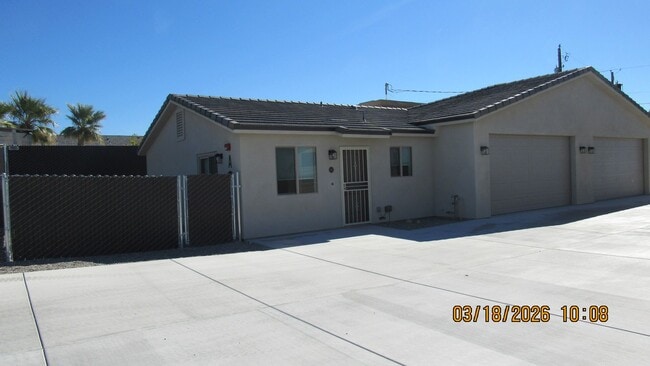 property at 2200 Sandwood Dr