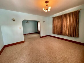 204 N Rogers Ave in Endicott, NY - Building Photo - Building Photo