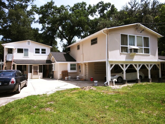 property at 7107 Arlet Dr