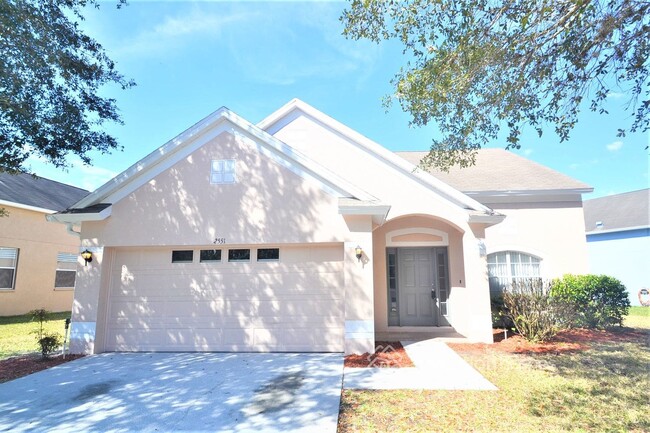 2551 Butterfly Landing Dr in Land O Lakes, FL - Foto de edificio - Building Photo