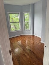 51 Doyle St-Unit -3 in Lawrence, MA - Foto de edificio - Building Photo