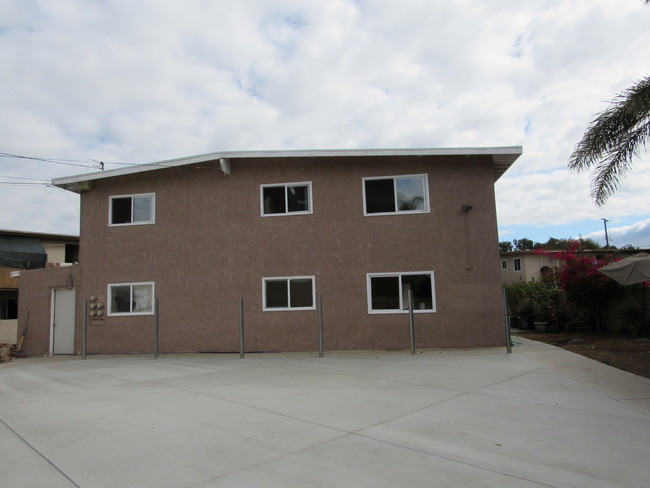 7631 Amberleaf Cir in Huntington Beach, CA - Building Photo - Other