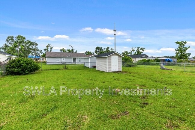 2510 Sonnier St in Lake Charles, LA - Building Photo - Building Photo