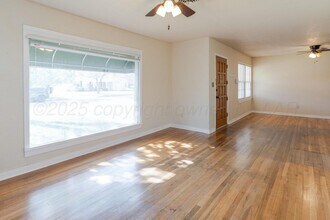 1611 Crockett St in Amarillo, TX - Building Photo - Building Photo
