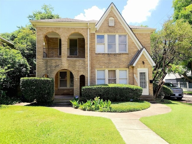 property at 6202 Goliad Ave