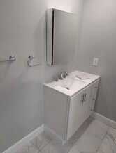 1018 Neel St in Homestead, PA - Foto de edificio - Building Photo