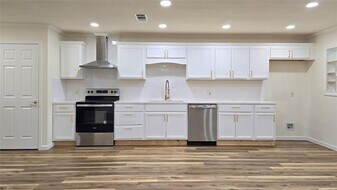 1410 Chinook Dr in Arlington, TX - Building Photo