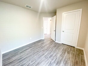 2108 N Avenue J in Lubbock, TX - Building Photo - Building Photo