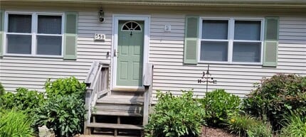559 Middlebridge Rd in South Kingstown, RI - Building Photo - Building Photo