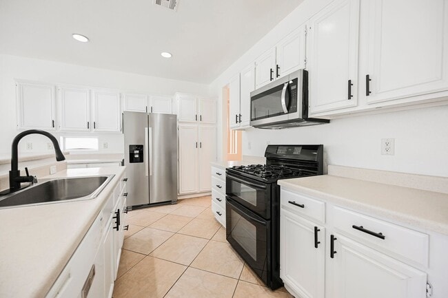 property at 11425 Drappo Ave