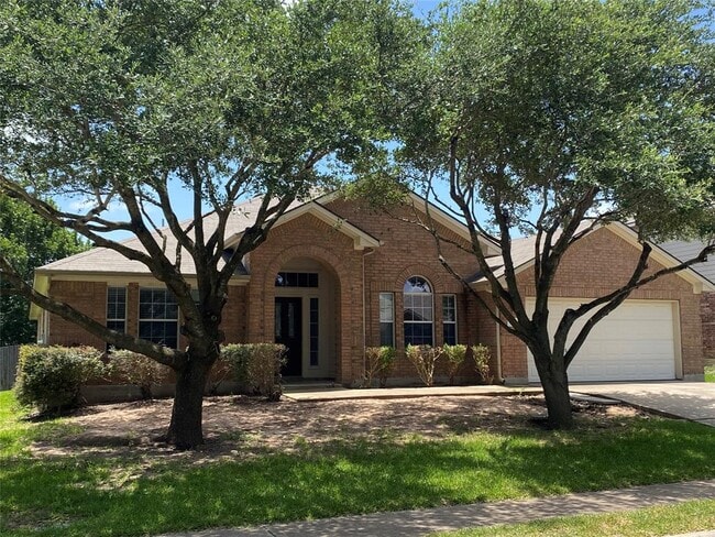 property at 913 Rochester Castle Way