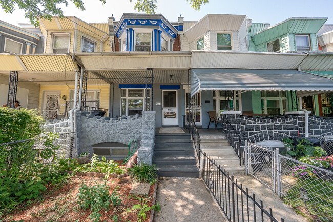 property at 5116 Cedar Ave