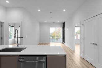 1155 Custer Ave SE in Atlanta, GA - Building Photo - Building Photo