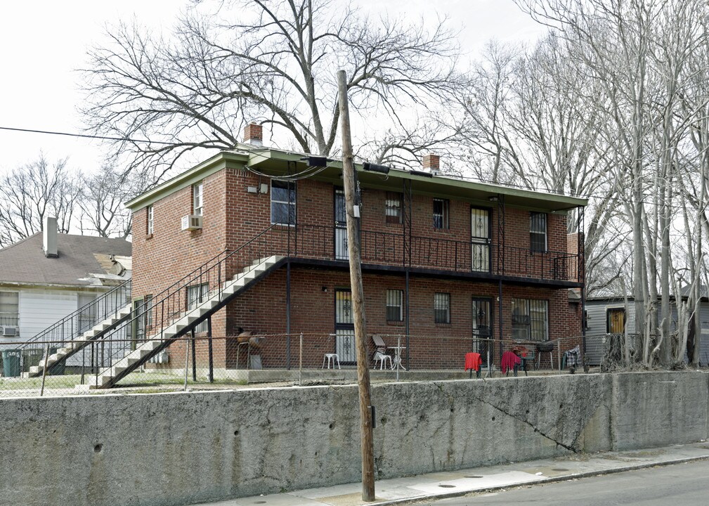 1199 Latham St in Memphis, TN - Foto de edificio