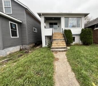 property at 2429 Adams St
