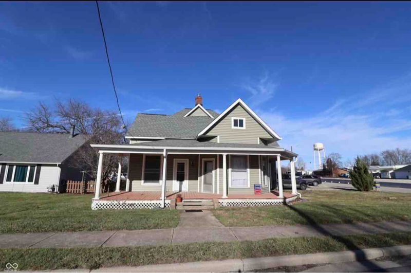 190 E Washington St in Morgantown, IN - Building Photo