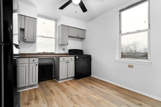 2330-2340 Candace St, Pittsburgh, PA, 15216 in Pittsburgh, PA - Building Photo - Building Photo