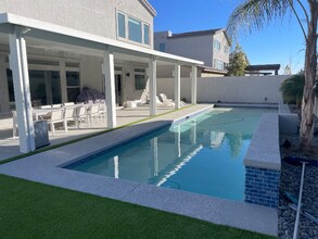 7193 W Camero Ave in Las Vegas, NV - Building Photo - Building Photo