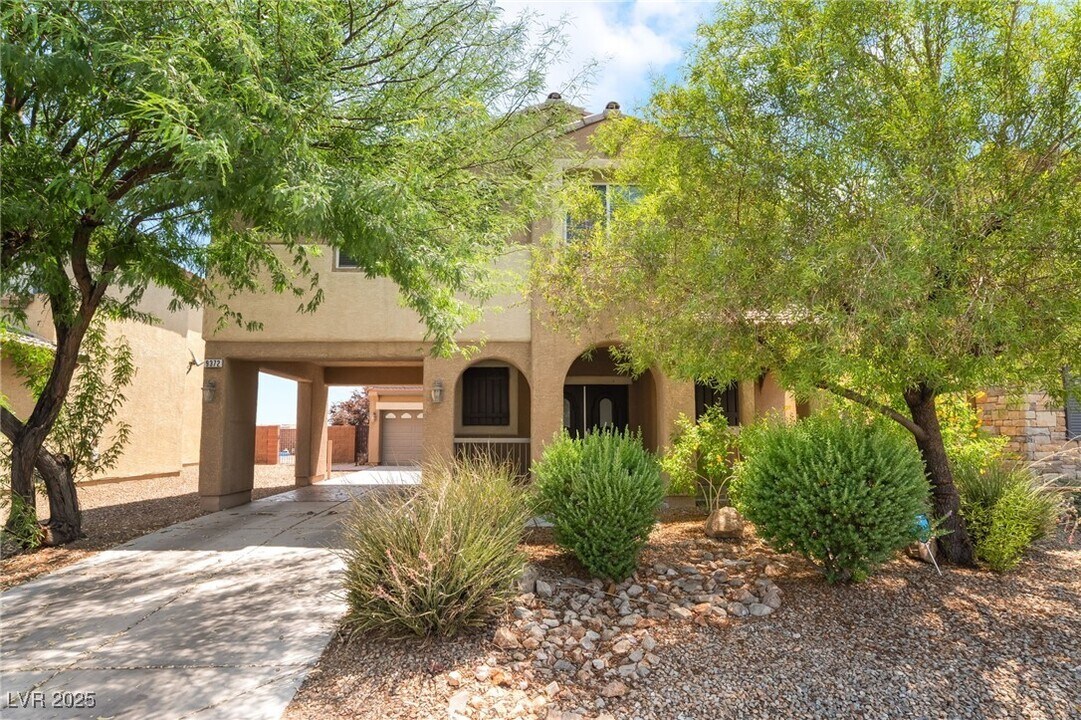 9372 Glendora Valley St in Las Vegas, NV - Building Photo