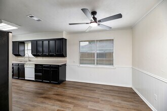 2621 Pinehurst Dr in Plano, TX - Building Photo - Building Photo