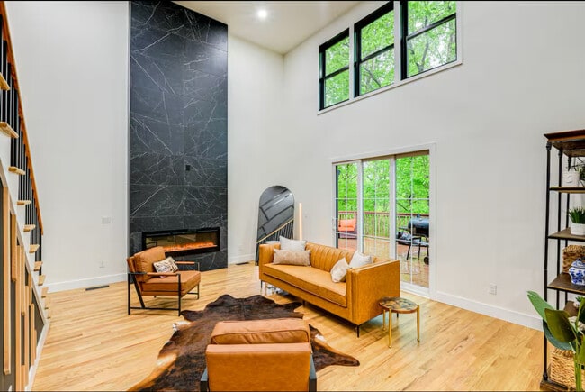 930 Downey Dr in Nashville, TN - Building Photo - Building Photo