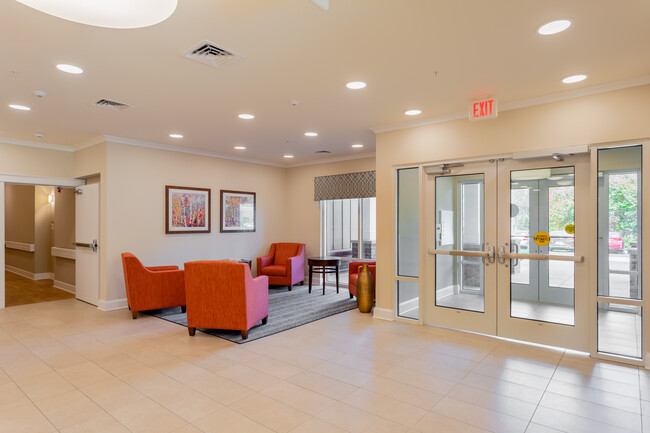 Homes on Quaker Lane in Sandy Spring, MD - Building Photo - Lobby