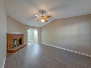 2415 Talco Hills Dr in Tallahassee, FL - Building Photo - Building Photo