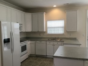 1015 Farmingham Ln in Indian Trail, NC - Building Photo - Building Photo