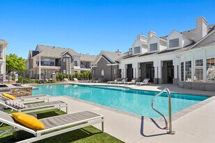 The Soleil in Centennial, CO - Building Photo