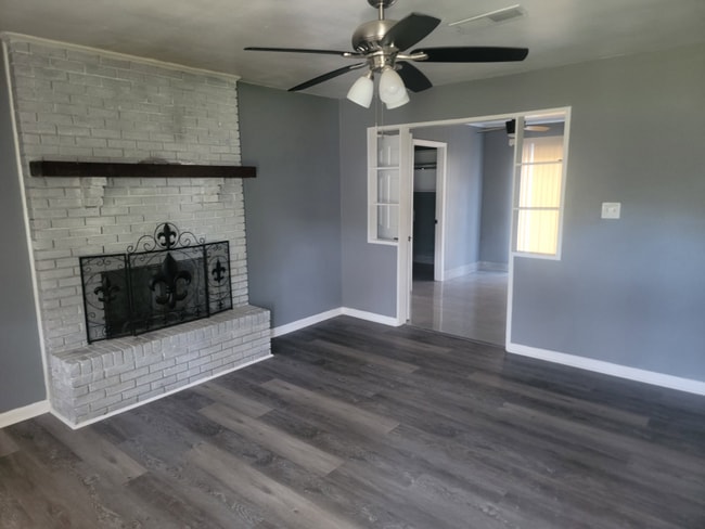 property at 1115 Ray Rd