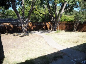 157 Harvard Ave in Lewisville, TX - Building Photo - Building Photo